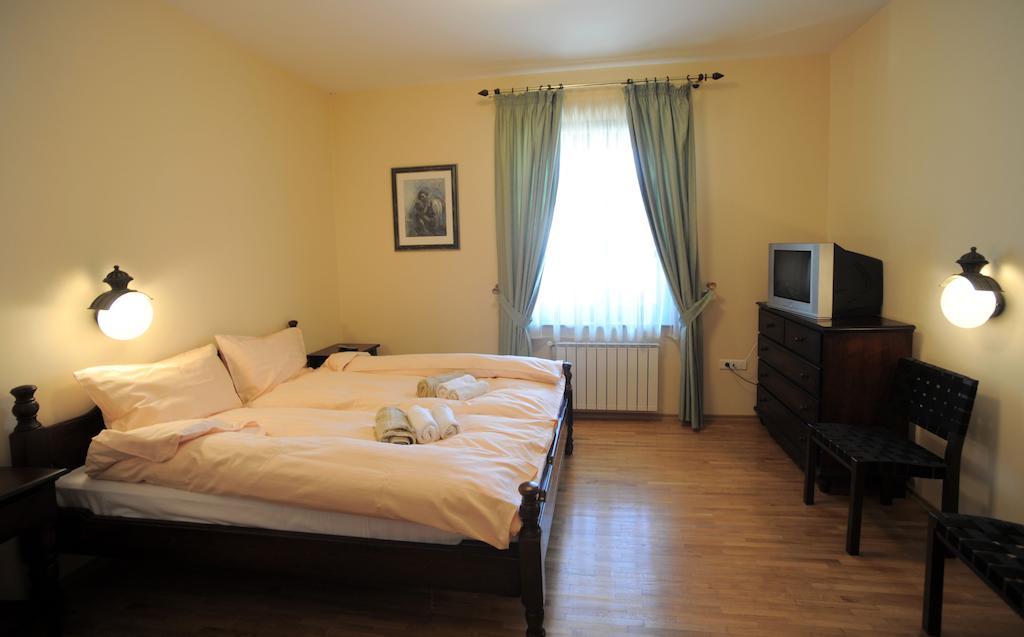 Kalin Hotel Lazaropole Rom bilde