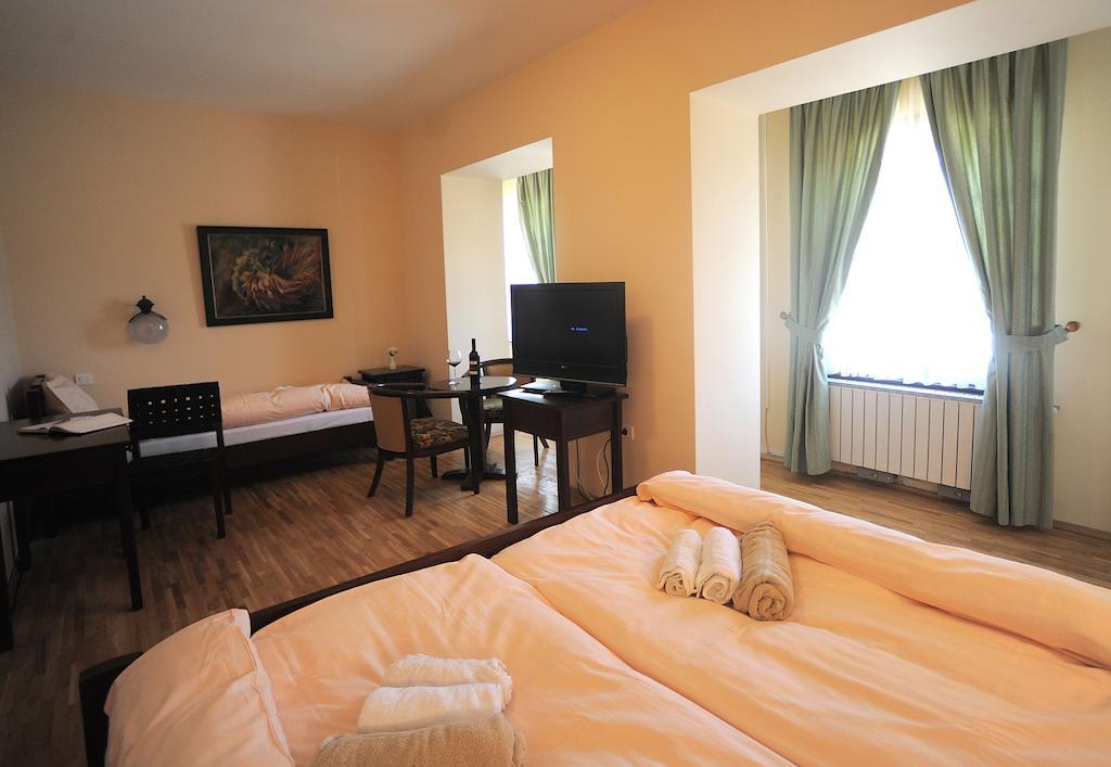 Kalin Hotel Lazaropole Rom bilde